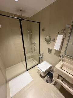 فندق لايفان LYvAN HOTEL - Riad - 1