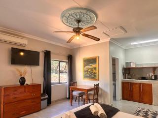 Farm stay at Fennel Cottage on Haldon Estate - 8