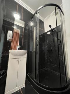 Panoramic Balcony Apartment for3 - 7