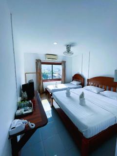 Walking Street Hotel Vang Vieng - 3