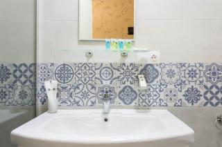 The Tbilisi Crest - 3