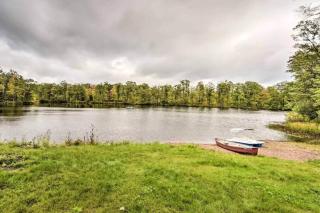 Tower Lake Vacation Home & Cabin - 9