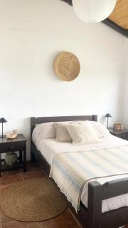 El Bonito Hostel - 0