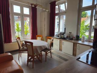 4 Zimmer Wohnung nähe Zentrum - 7