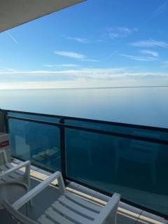 Beach Tower 33 floor, 3301 - 8