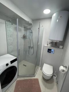 Beach Tower 33 floor, 3301 - 6