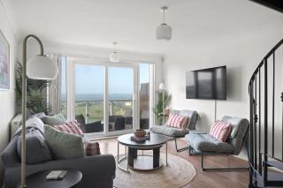 Apartment Sea Views & Parking Walk to Fistral - 8
