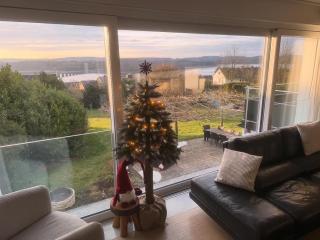 Villa Kaja by Maggie mit Pool, Kamin und traumhaftem Blick auf den Möhnesee - 8