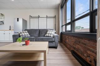 Bridge View at The MillRows Suites - 9