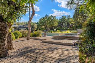 Hill Country Escape — Pool, Hot Tub & Lake Access - 3