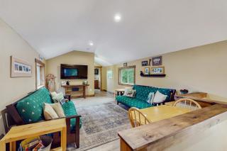 Bear Creek Cabin - 1