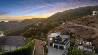 Wander Malibu Canyon - 9