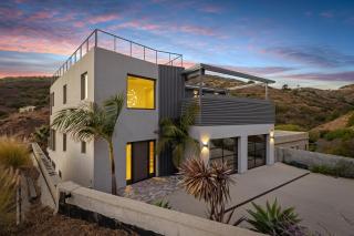 Wander Malibu Canyon - 5