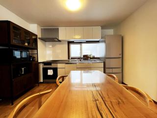 White Peak Lodge Furano -10 mins walk to ski field- - 5