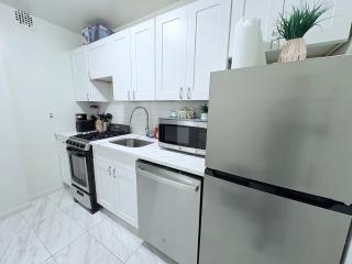 Central Park Plaza - 4