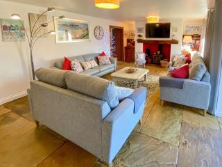 Coombehayes Barn - 6