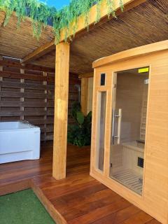 Bali room Balneo Sauna terrasse 4personnes - 8