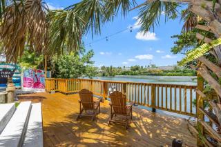 4BR Lakefront Heated Pool -Jacuzzi -Basket -Sauna - 8