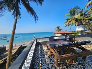 Anjuna House With Ocean View - 9