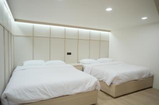 INSAHAUS Guest House - 0