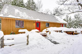 Pere Marquette Riverfront Retreat, Fish On-Site! - 9
