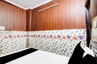 SPOT ON by OYO Diamond Hotel - 5