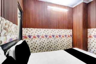 SPOT ON by OYO Diamond Hotel - 4