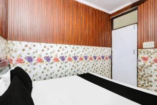 SPOT ON by OYO Diamond Hotel - 1