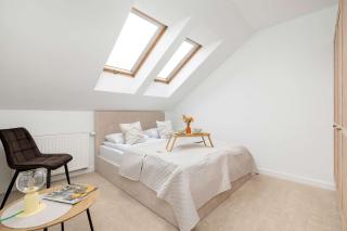 Unique House with 3 Bedrooms, Garden and Air Conditioning by Noclegi Renters - 7