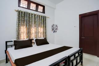 SPOT ON by OYO Sanskrit Guest House - 7