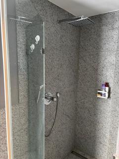 Bretten luxury suites - 4