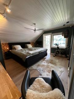 Idyllic Lake House - 4 rooms & 5 m Glamping Tent - Boat & SUP - 8