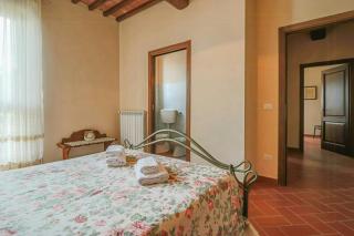 Apartment In Chianti With Swimming Pool - 2
