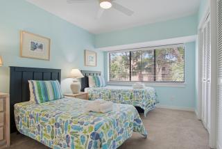 Sea Pines 3BR Townhome with Balcony, 5 Minutes to Beach - 6