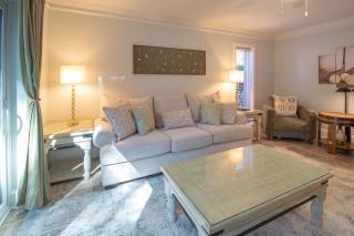 Heritage Hideaway - 9