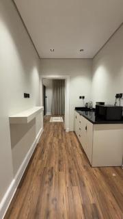 Superior Suite - Self Check in - 3