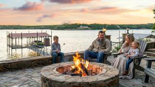 Gather in Style Space Views & Comfort - 6