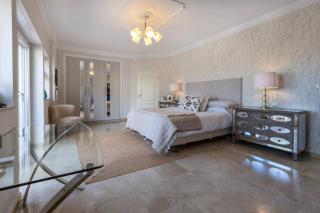 Pool - Sauna - Cinema - Hot Tub - Sleeps 10 - Pets - 1