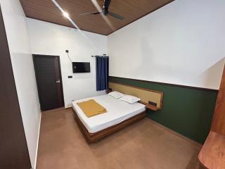 Serene Hill View Cottage - 6