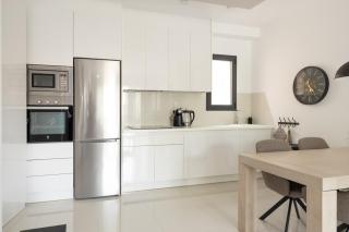 Stylish penthouse with roof terrace for 4 guests - 8