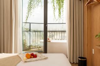 LUMI Reverside Hotel - 1