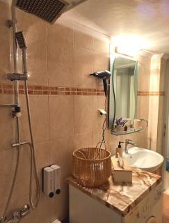 MaisonCentrale Apartment Downtown - 6