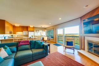 Stunning Ocean Views! Oregon Coast Condo - 4