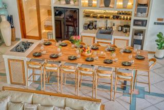 Villa Manhattan - Luxurious 4 BDR Villa, huge pool - 9