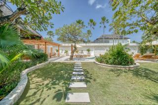 Villa Manhattan - Luxurious 4 BDR Villa, huge pool - 5