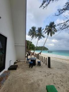 DEWATI ROOMSTAY B&B - 8