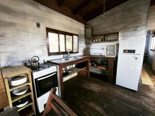 Ganesha Cabin, Spacious house 200 meters from the sea - 8