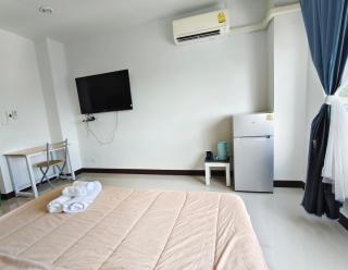 Central House Phuket - 8