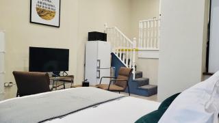 Battersea, Cozy Studio Apartment, on-site parking - 5