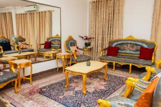 K Guest House, Bonanjo - 1